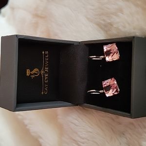 NWT, Cat Eye Jewels, Pink Swarovski Cube Crystals Earrings,